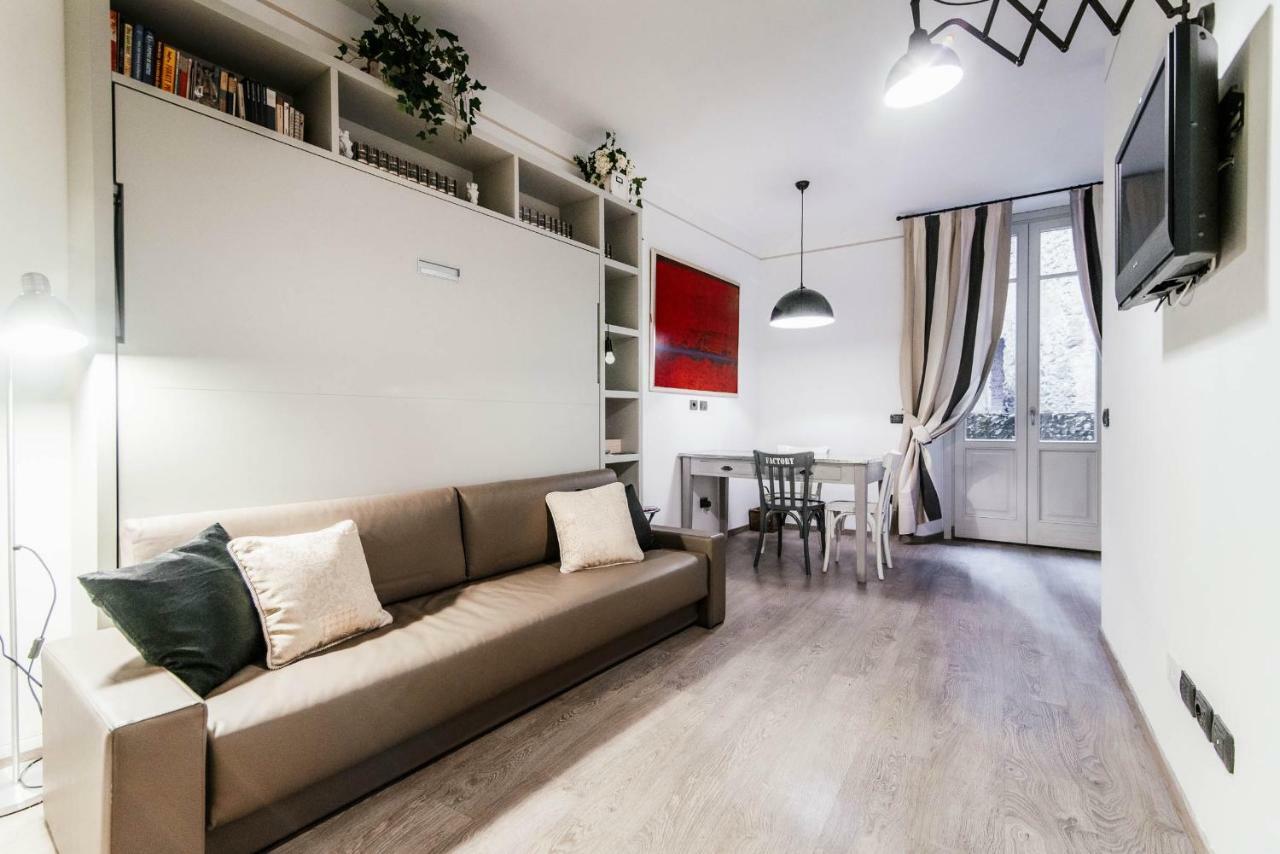Gaia'S Home - The House Of Travelers Como Bagian luar foto